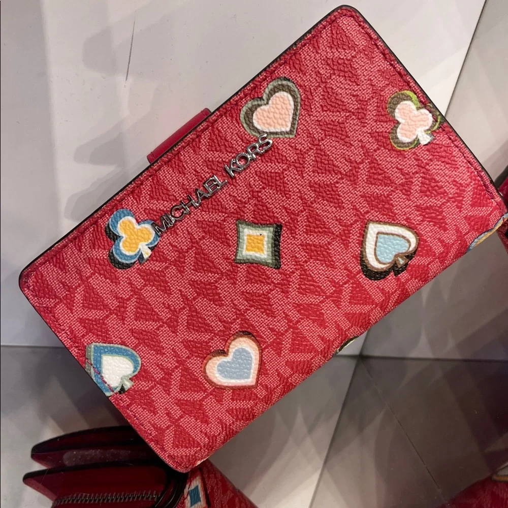 MICHAEL KORS Jet Set Md Printed Signature Logo Bifold Wallet
Dark Raspberry 
NWT - Picture 15 of 16